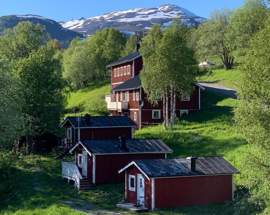 Åre Karolinen Stugor & Laegenheter מראה חיצוני תמונה