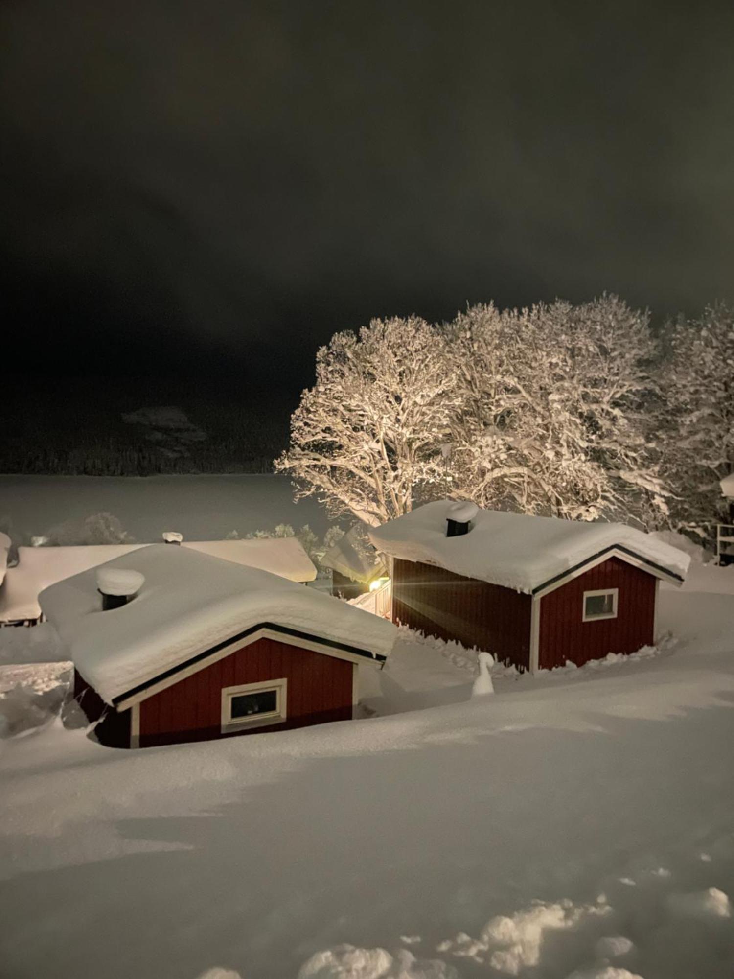Åre Karolinen Stugor & Laegenheter מראה חיצוני תמונה