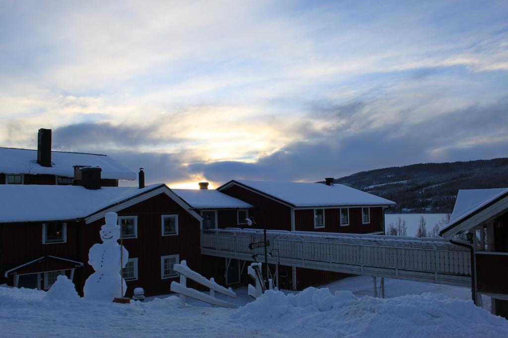 Åre Karolinen Stugor & Laegenheter מראה חיצוני תמונה